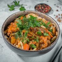 Лагман с говядиной в PLOVBOX