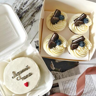 Комбо-набор из бенто-торта и 4-х капкейков в ButlerBakery по цене 2990 ₽