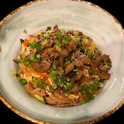 Салат Харбин в Три печи по цене 550 ₽