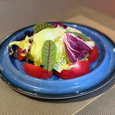 Салат из Свежих овощей в Мясо & Рыба по цене 390 ₽