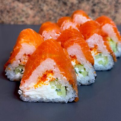 Пирамида в Si sushi по цене 610 ₽