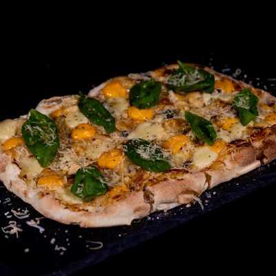 Четыре сыра в Imna Lounge по цене 810 ₽