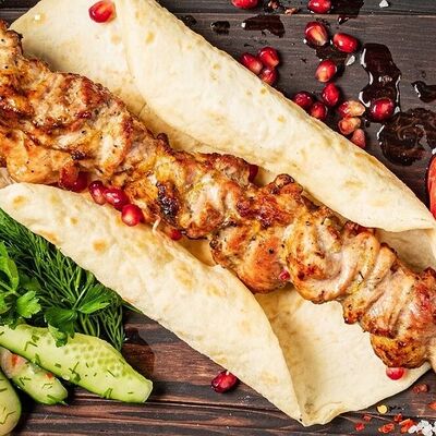 Шашлык из куриной грудки в Легенда 52 по цене 580 ₽