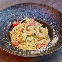Паста с креветками в Heroes