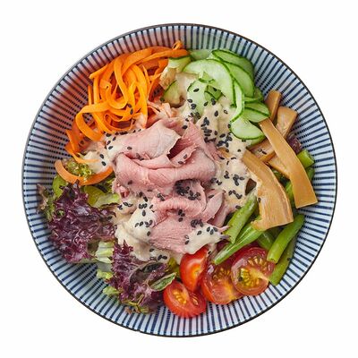 Салат с говядиной в J‘PAN по цене 550 ₽