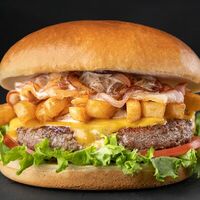 Бир бургер в Gellert Bar