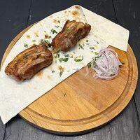Свиные ребрышки BBQ в Ели мясо мужики
