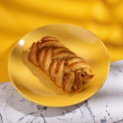 Слойка Кленовый пекан в Пекарня Буханка по цене 225 ₽