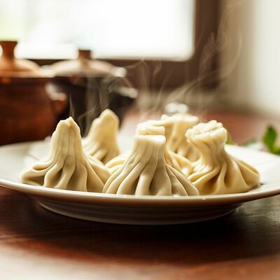 Хинкали с говядиной и зеленью в Хинкальня по цене 28 р.