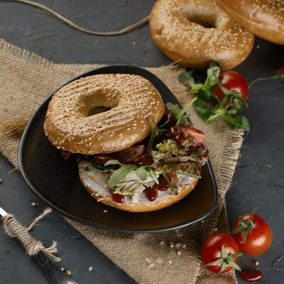 Бейгл Мексиканский в Tucano Coffee Ecuador по цене 290 ₽