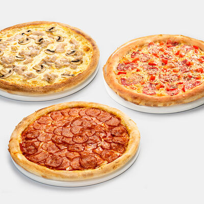 Тройной удар традиционное в Империя пиццы по цене 1530 ₽