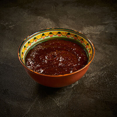 Аджика домашняя с грецким орехом в Гранат по цене 340 ₽