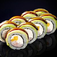 Зеленый дракон в Space sushi