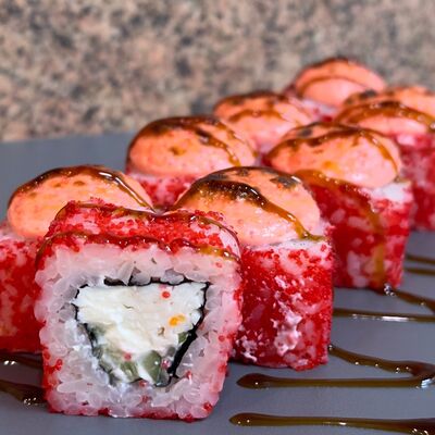 Запеченная калифорния в Si sushi по цене 360 ₽