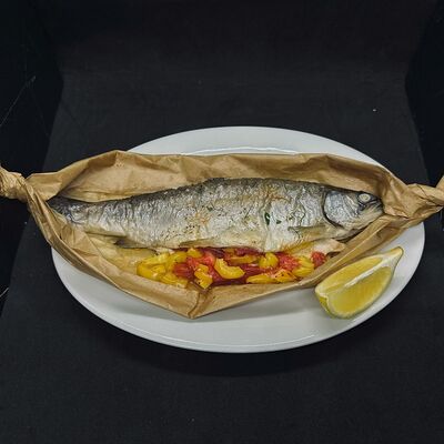 Запеченная форель с овощами в Кафе сон у моря по цене 1500 ₽