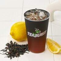 Черный чай с лимономв Teaburst bubble tea