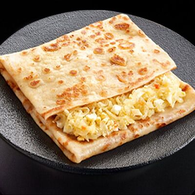 Блин по-деревенски с капустой и яйцом в Sushimen по цене 300 ₽