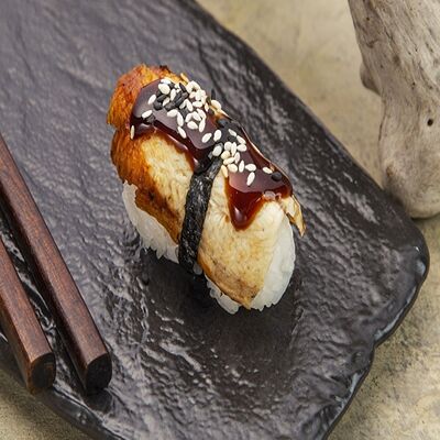 Суши с угрем в 7 небо по цене 220 ₽