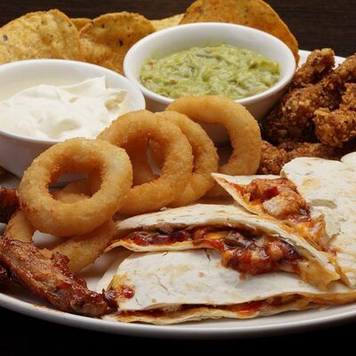 Сэмплер Чикен в Grizzly Bar по цене 1290 ₽