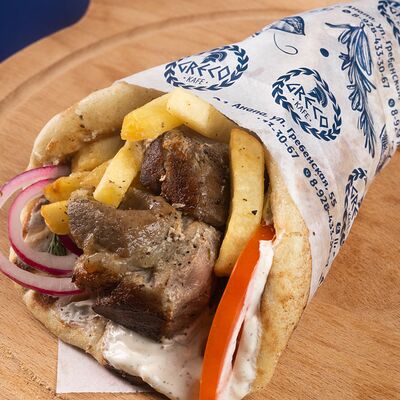 Сувлаки в пите в Greco по цене 550 ₽