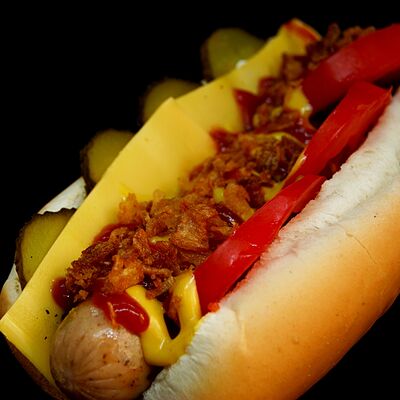 Хот-дог Оригинальный в Royals по цене 300 ₽