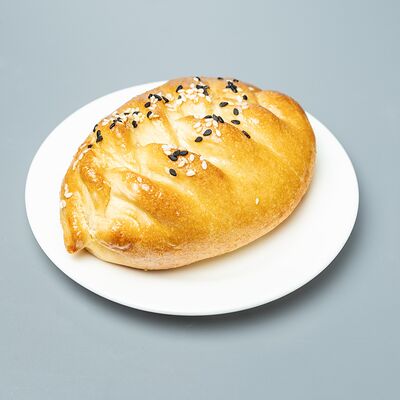 Пирожок с картошкой в Столовая на Типанова по цене 130 ₽