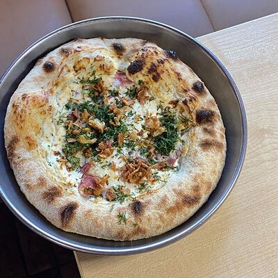 Киш с ветчинойв Smazhenka bistro по цене 14 р.