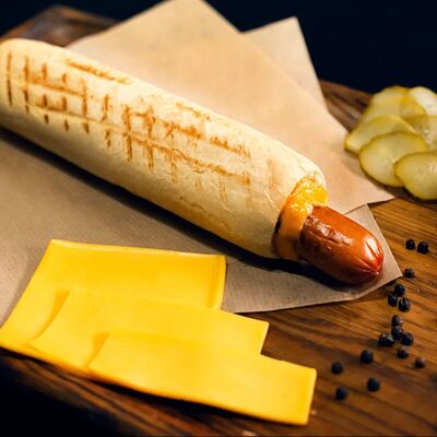 Хот-дог Французский в Deus Burgers по цене 320 ₽