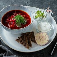 Борщ в Nella Foresta