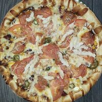 Мексиканская с сырным бортиком в Impasta Cafe