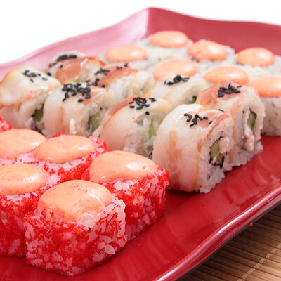 Сет Запеченный в Sushiwoker по цене 1699 ₽