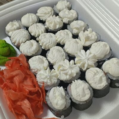 Сет Сырная классика в Sushi vrn по цене 880 ₽