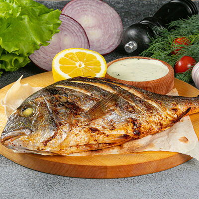 Дорадо на мангале в Meat Street по цене 690 ₽