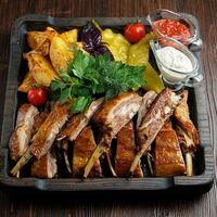 Запечённые бараньи рёбрышки в Парк-отель Усадьба