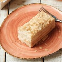 Наполеон сливочный в Пекарня Мишеля