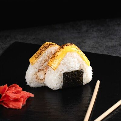 Онигири с креветками в Полный песец по цене 209 ₽