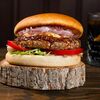 Ром-кола бургер в TGI FRIDAYS по цене 895