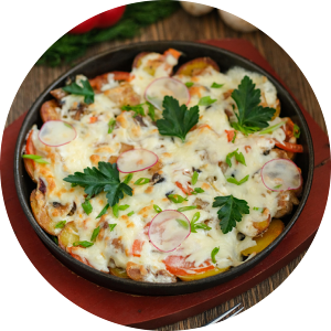 Сковорода с цыпленком в Butch&Dutch по цене 570 ₽