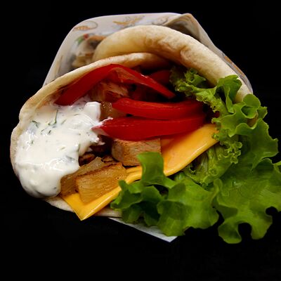 Гирос Терияки с говядиной в Royals по цене 630 ₽