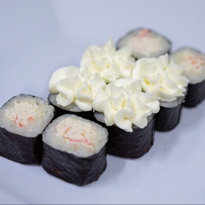Маки сливочный с крабом в Суши Ready по цене 219 ₽