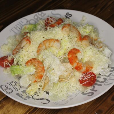 Цезарь с креветками в Дружба по цене 600 ₽