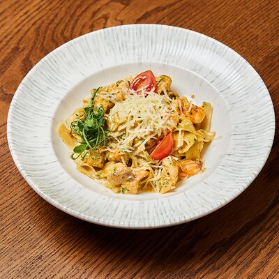 Паста с морепродуктами в Дача по цене 850 ₽