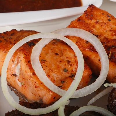 Шашлык из лосося в Мансарда по цене 2800 ₽