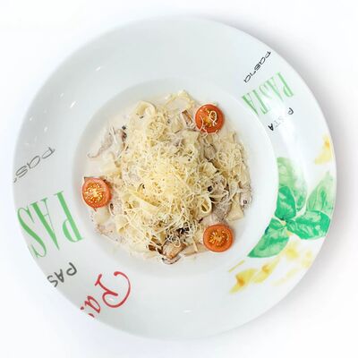 Фетучини с куриным филе в сливочном соусе в San-Pizzerino по цене 790 ₽