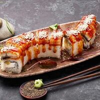 Uramma Roll в МорЯки Sushi Seafood