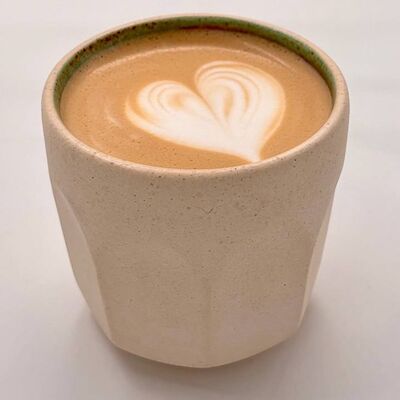 Капучино для Кевина в Уголок по цене 600 ₽