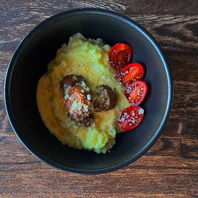 Фрикадельки из курочки в Бекки бар по цене 410 ₽