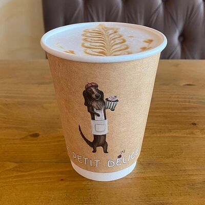 Латте в Le petit delice по цене 330 ₽