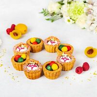 Корзиночка. Веселый клоун пирожные в У Палыча. С пылу, с жару!