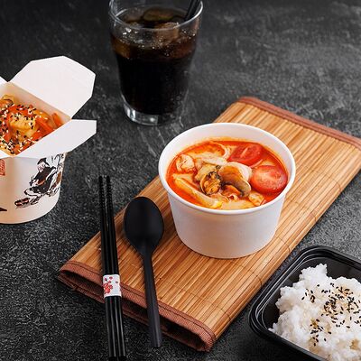 Том-ям с морепродуктами, удон с морепродуктами в соусе терияки 300 грамм, Любимый кола в Лапшичная по цене 950 ₽